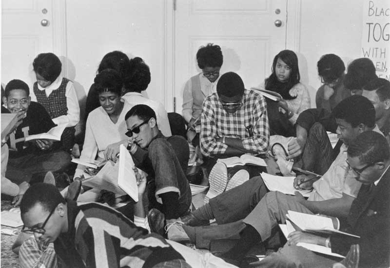 Photo of students participating in the Allen Building Study-In, November 13, 1967