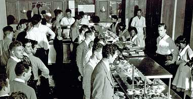 cafeteria 1947
